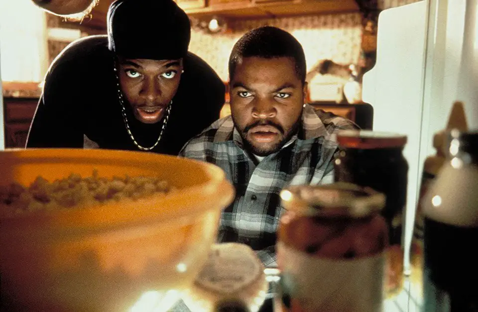 فيلم Friday (يوم الجمعة) عام 1995