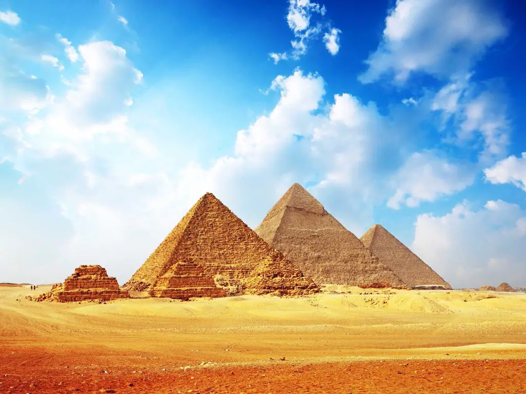 أهرامات الجيزة