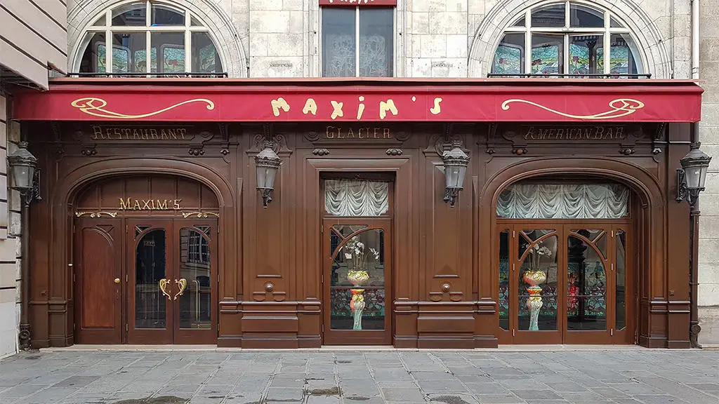 مطعم Maxim's de Paris