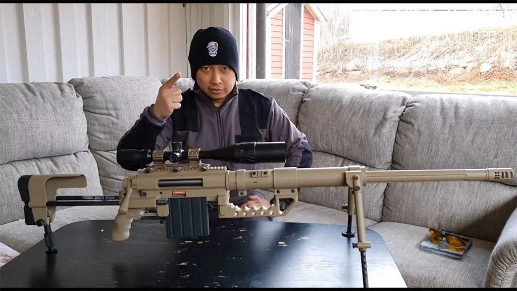 5- بندقية CheyTac M200 Intervention: